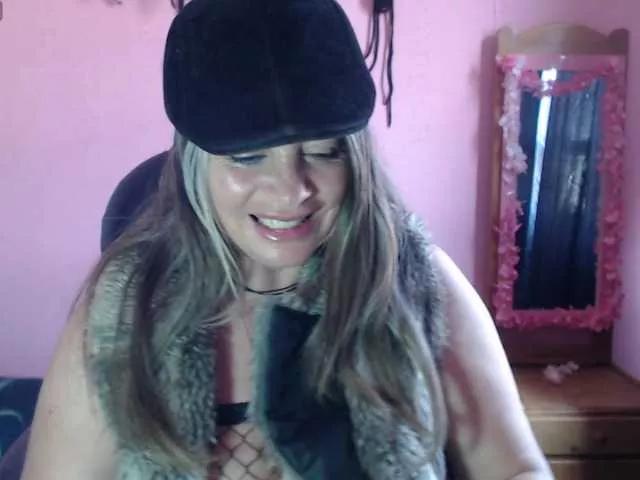 kristensweet-777 from BongaCams is Freechat