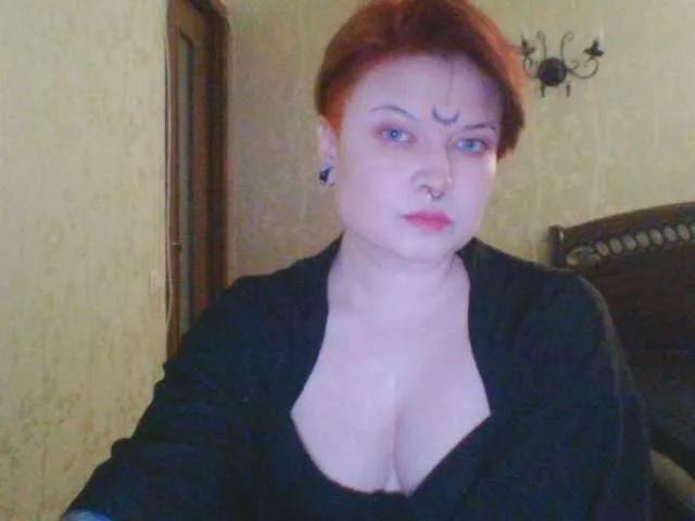 LunaStuart from BongaCams is Freechat