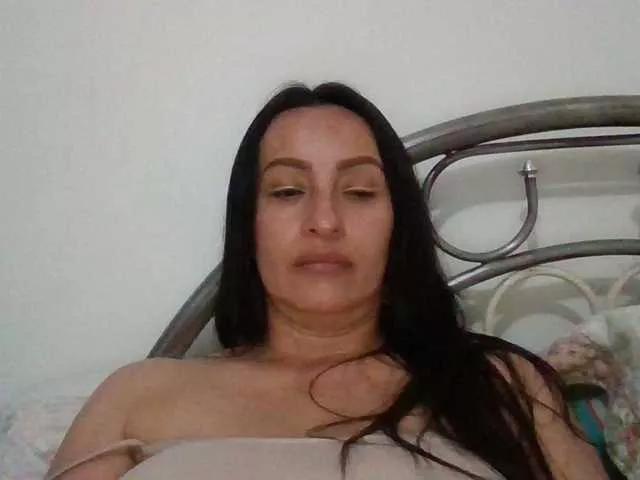 lunaws11 from BongaCams is Freechat