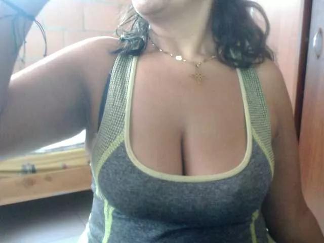 Meganny2023 from BongaCams is Freechat