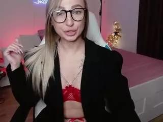 amelia-six from CamSoda is Freechat