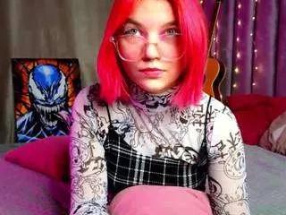 darlinebierly from CamSoda is Freechat