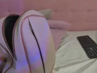 emily-12 from CamSoda is Freechat