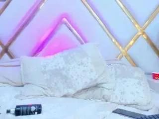 laurenhu from CamSoda is Freechat