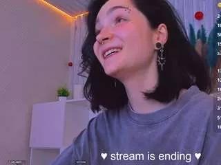 luna-moon13 from CamSoda is Freechat