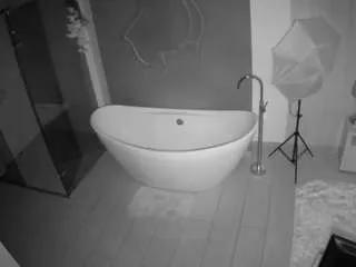 voyeurcam-casa-salsa-bathroom-5 from CamSoda is Freechat