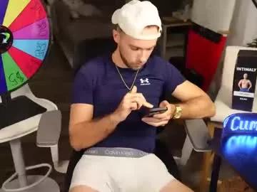 troy_greenxo from Chaturbate is Freechat