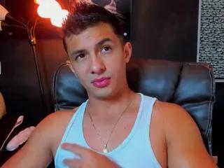 axel_koll from Flirt4Free is Freechat