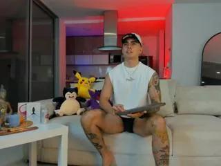 damian_muller from Flirt4Free is Freechat