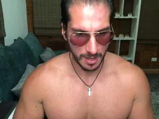 icarus_secret from Flirt4Free is Freechat