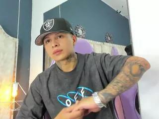 kael_miller from Flirt4Free is Freechat