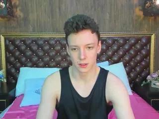 tyler_hens from Flirt4Free is Freechat