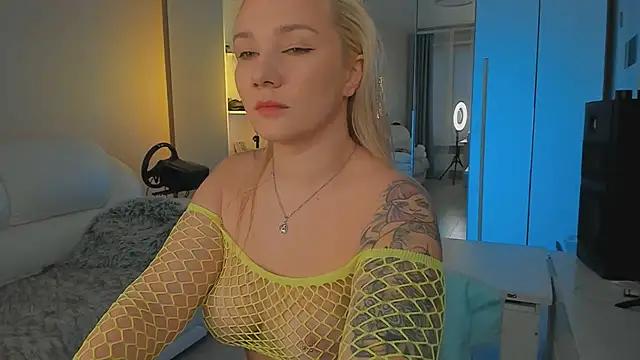 1AlexaGoddess3 from StripChat is Freechat