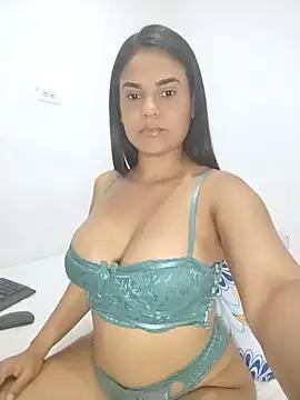 AntonellaShot from StripChat is Freechat