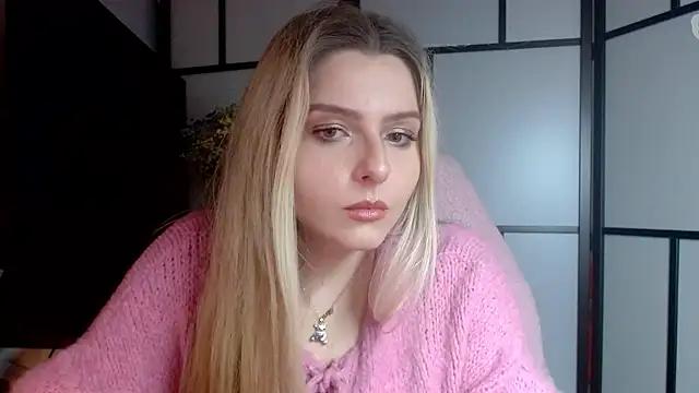 BritneySensual from StripChat is Freechat