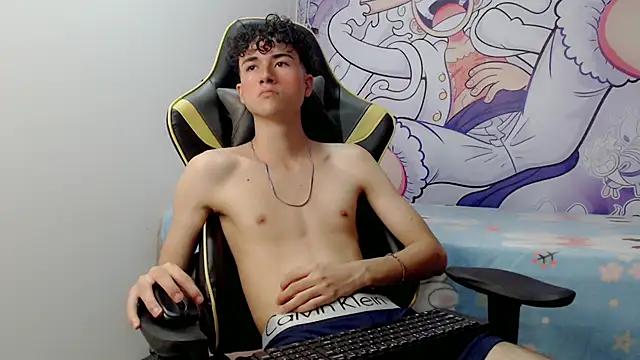 johnny_cagee from StripChat is Freechat