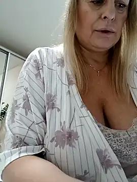 Liana_MilfHot webcams show profile image 