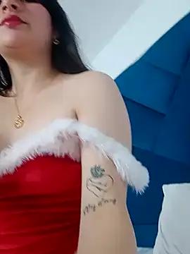 LucyOwen from StripChat is Freechat