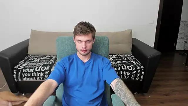 maks_wolfis from StripChat is Freechat