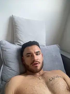 Photos of Maximo_Marcelo from StripChat is Freechat