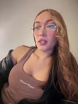 MichelleFerry_ from StripChat is Freechat