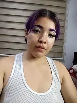 Rubi-cute2424 from StripChat is Freechat