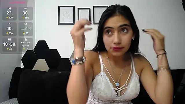 Scarlett_mdl from StripChat is Freechat