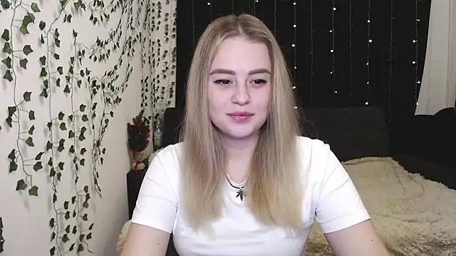 Sofia_Rosemary from StripChat is Freechat