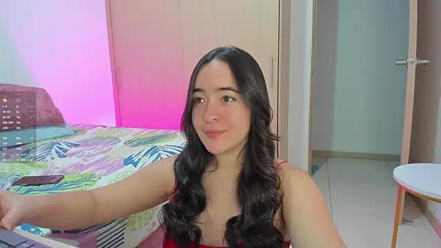 soyamandaa_ from StripChat is Freechat