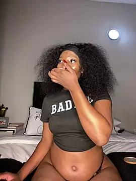 ThickBaddieSA webcams show profile image 