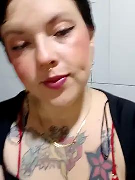 YourF8ck1ngQueen from StripChat is Freechat