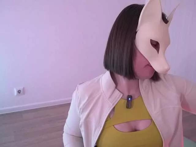-VULPECULA- on BongaCams