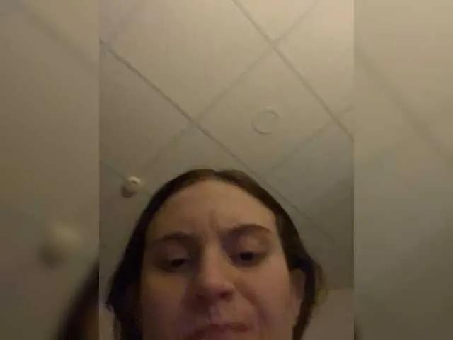 Annabelle11 on BongaCams 