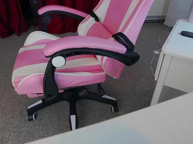 AnneBlueeyes on BongaCams 