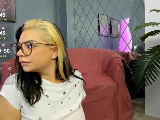 AshleyBrook's avatar