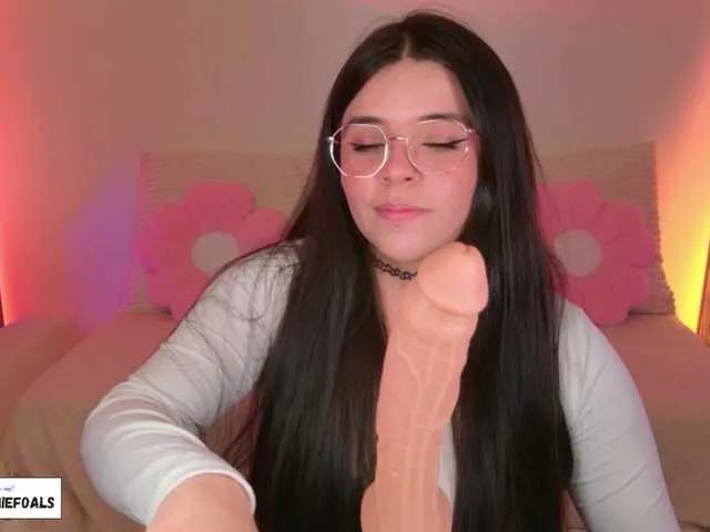 CammieFoalss on BongaCams 