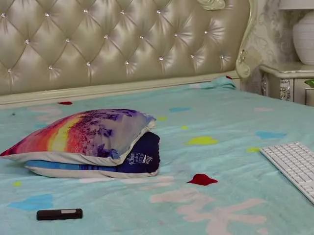 CarmellaAngel on BongaCams