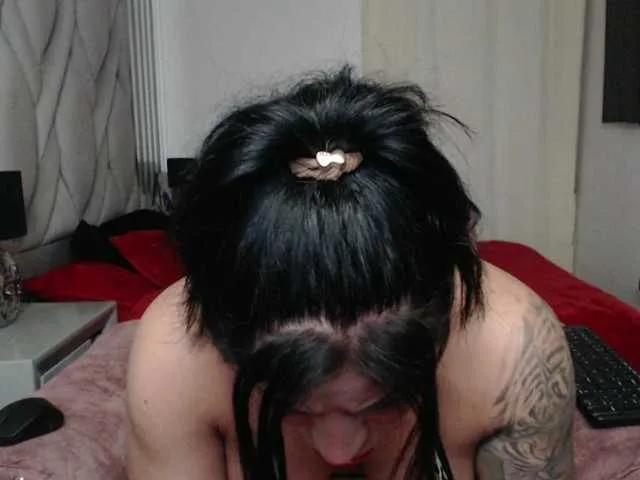 cristalb1 on BongaCams