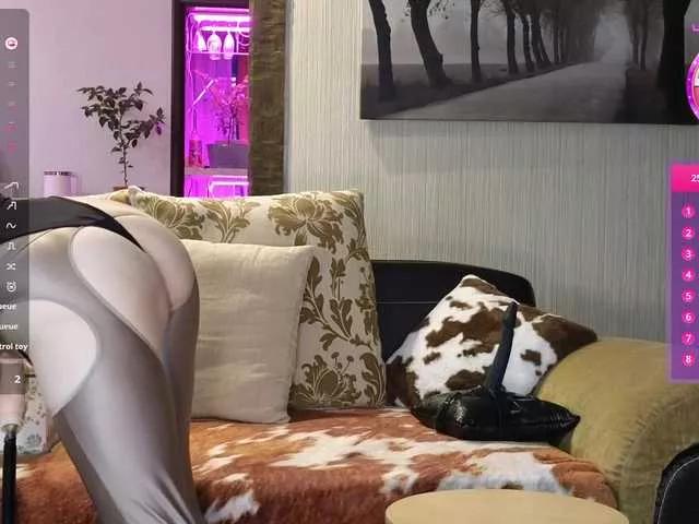 DashaHart on BongaCams