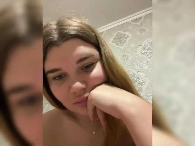 Ella12- on BongaCams 