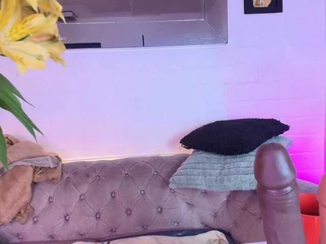 EllenaBoobs on BongaCams