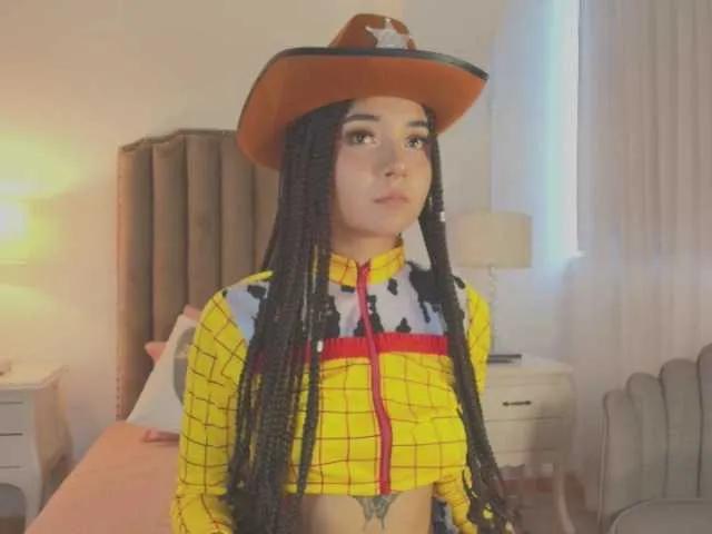 Emma-Torres1's avatar