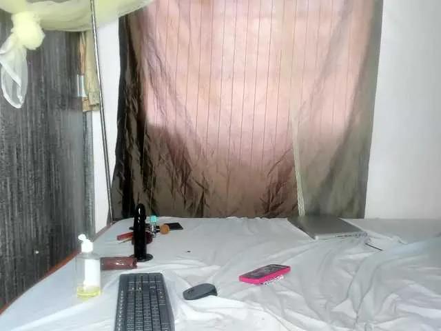 Foxy-Roxy — Huge cock or when am dominating someone