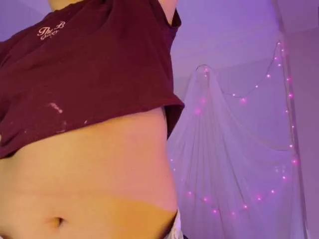 Isabela-Ross — I like to touch myself, pamper myself, enjoy, have a good time and enjoy, I love that you enjoy my very delicious show