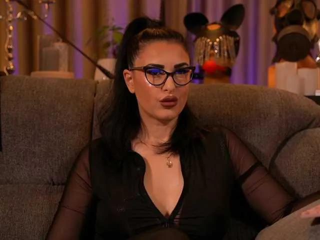 KellyKent on BongaCams 