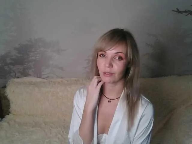 Kissz on BongaCams 
