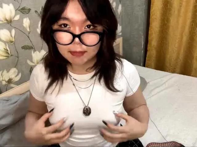 KizzyRookard on BongaCams 