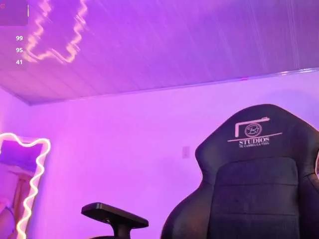 Laylafoxy-tay on BongaCams 