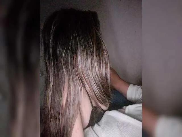 Lola7777 on BongaCams