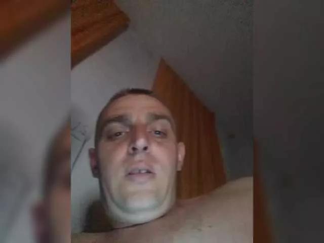 ParaFox on BongaCams 